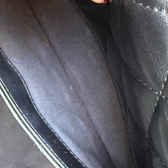 Rare Chanel 23P Mini Flap Black Calfskin Distressed Gold Cruise 2023 Microchip - Picture 12 of 16